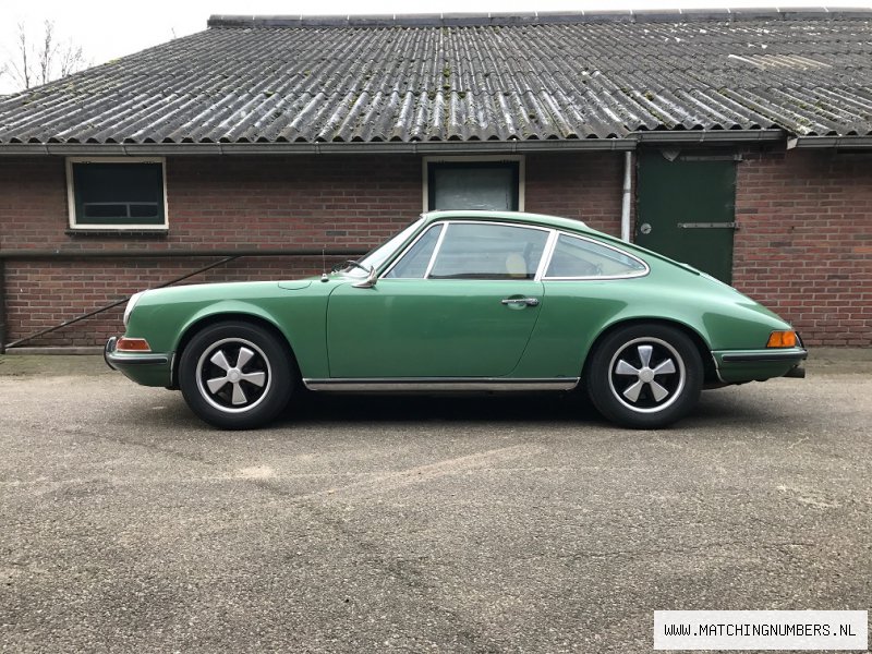 1971 - Porsche 911 T Sunroof Coupe Leaf Green
