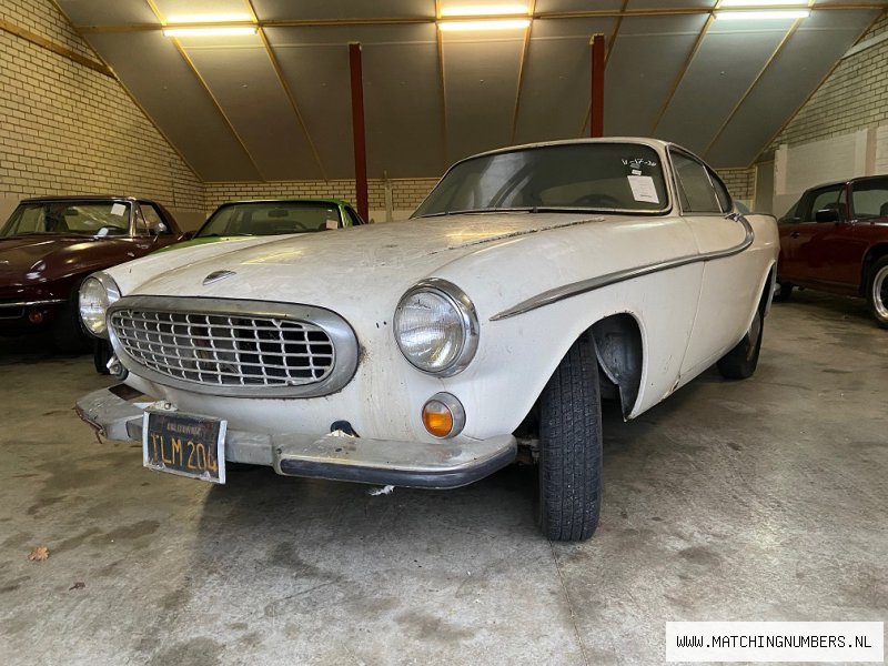 1966 - Volvo P1800S Coupe Pearl White