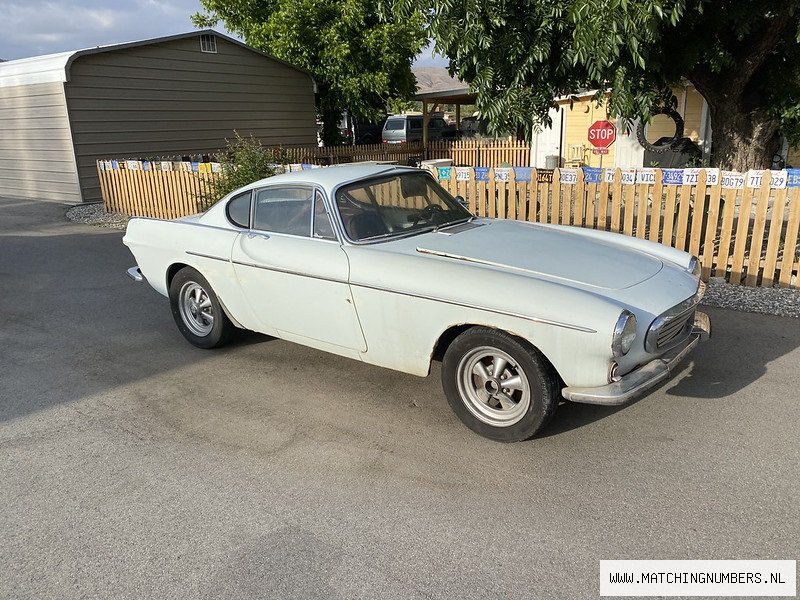 1967 - Volvo P1800S Coupe Ice Blue