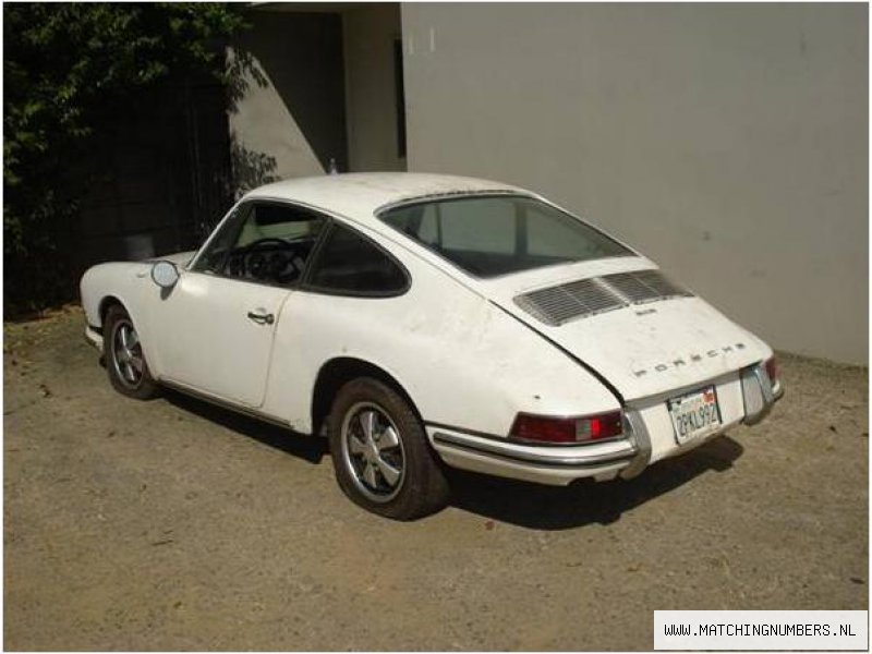 1965 - Porsche 912 Coupe White painted dash