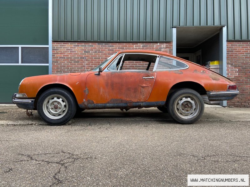 1966 - Porsche 911 Coupe SWB Sand Beige