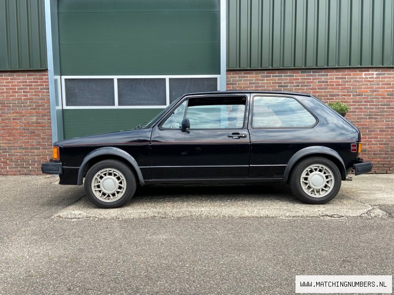 1983 - Volkswagen Golf Rabbit GTI Black 