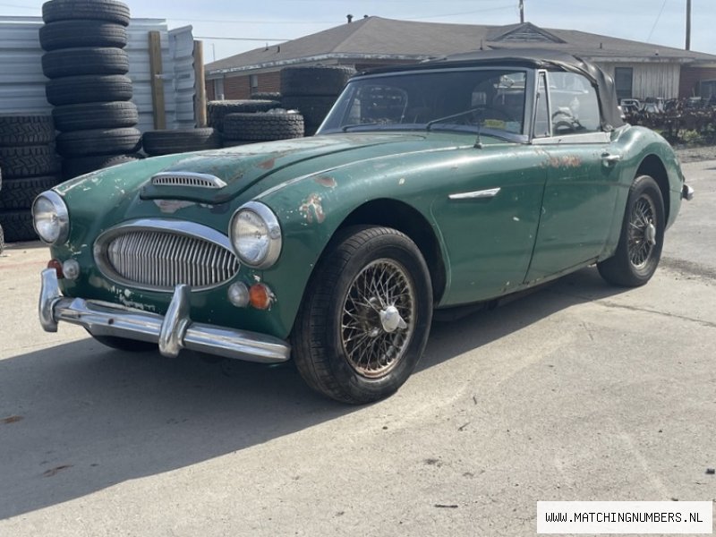 1967 - Austin Healey 3000 MKIII BJ8 Pale Primrose