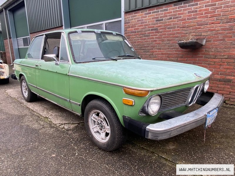 1976 BMW 2002 Taiga Green Metallic Matching Numbers 1976 bmw 2002 taiga green metallic matching numbers