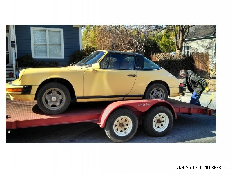 1977 - Porsche 911 2.7 S Targa Champagne Yellow