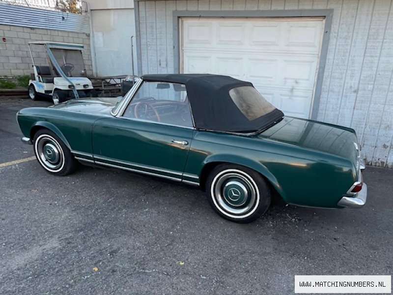 1966 - Mercedes 230 SL Pagode Cabriolet Dark Green